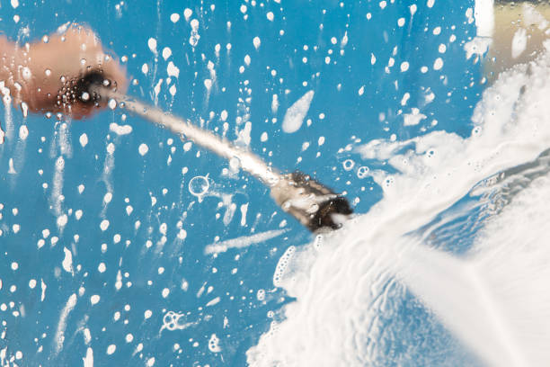 Best Roof Washing  in Cloverdale, IN